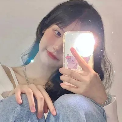 背后有人